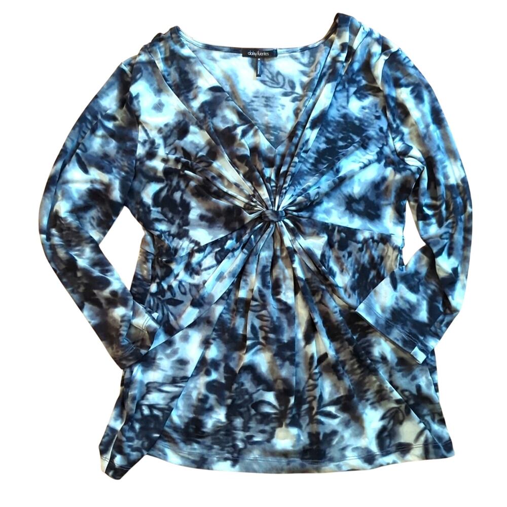 Daisy Fuentes Abstract Floral 3/4 Sleeve Knotted Twisted Classic Spring Top